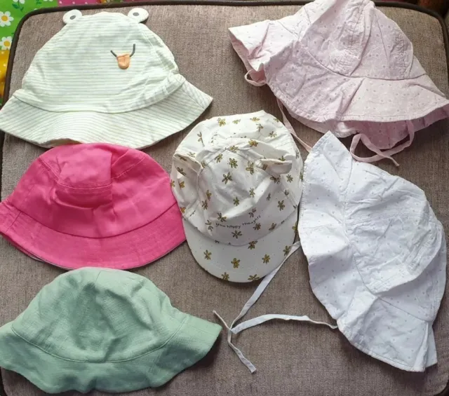 Cappelli estivi bambina 1-2 anni 🙂 pacchetto ottime condizioni