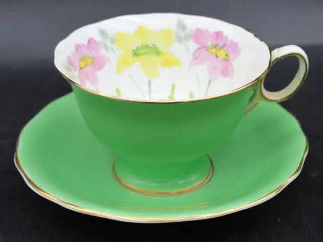 Vintage RADFORDS Bone China Fenton Floral Bouquet Teacup & Saucer Green