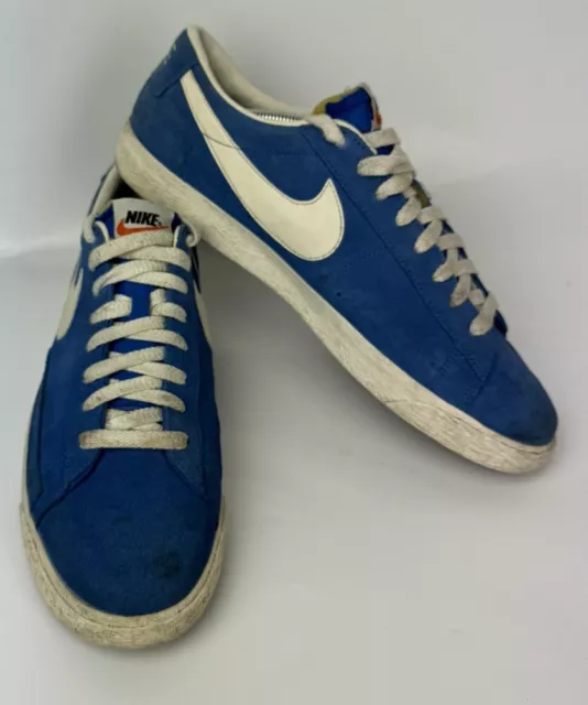 Blazer low premium vintage navy white suede mens on sale trainers