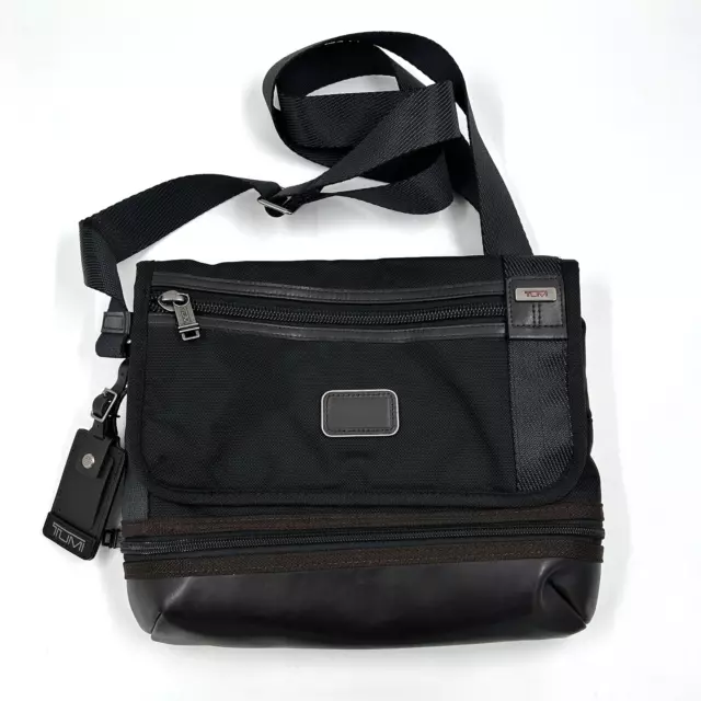 TUMI Shoulder Bag 222371HK2 ALPHA BRAVO Beale Crossbody Travel Black Nice