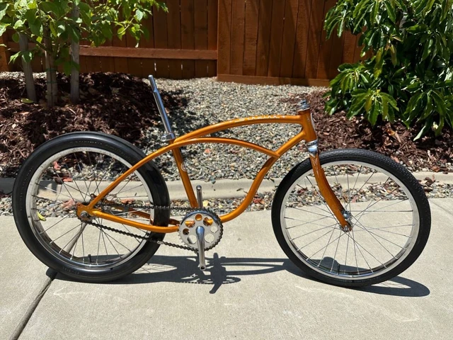 65 Vintage Schwinn Stingray Bicycle Coppertone - Original Paint - Project - Rare 65 Vintage Schwinn Stingray Bicycle Coppertone - Original Paint - Project - Rare