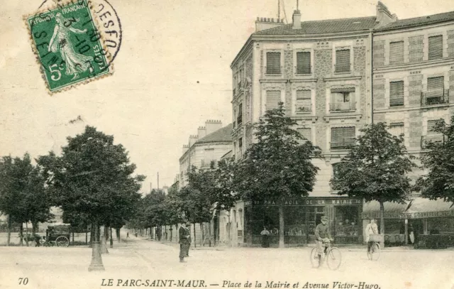 Carte Le Parc SAINT MAUR DES FOSSES Place de la Mairie et avenue Victor Hugo