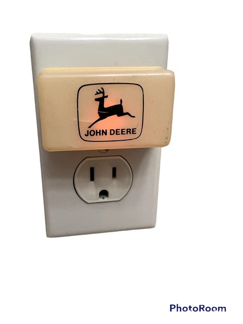 Vintage JOHN DEERE Tractor Deer Logo Small Night Light Plug In