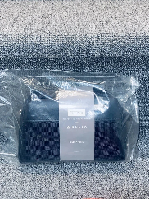 New Delta First Class Amenity Kit By Tumi Luggage Lifestyle Travel Accessories A