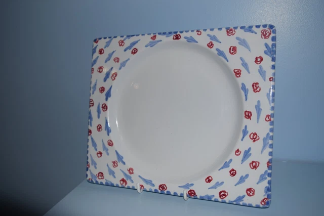 A VERY RARE Clarice Cliff plate 