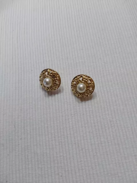 Faux Pearl Filigree Earrings