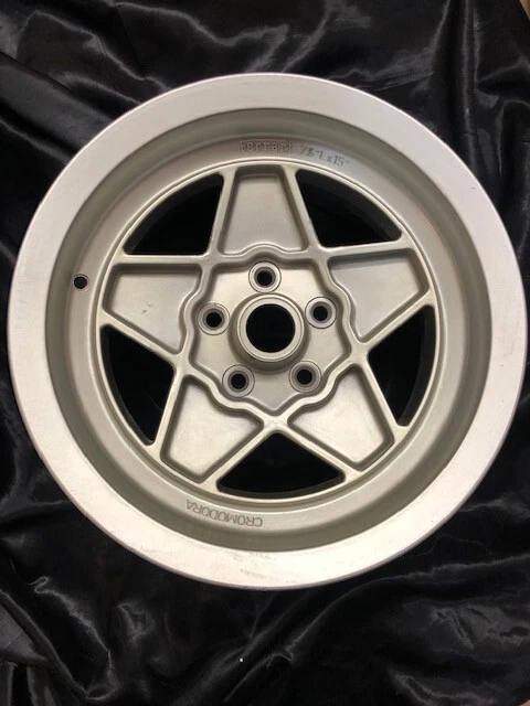 Ferrari 365 Cromodora 15x7 1/2 NOS Wheel super rare find