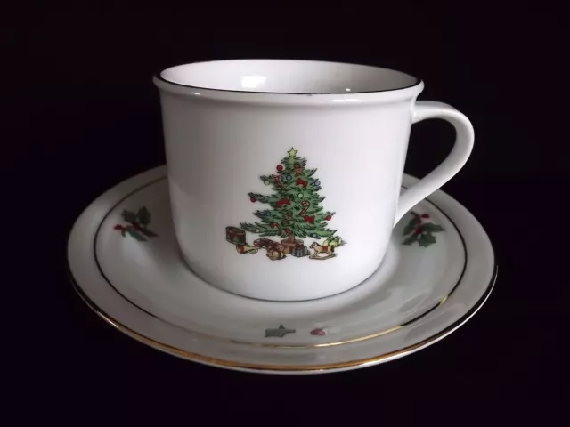 Tienshan Holiday Hostess Cup and Saucer Set EUC Value Priced