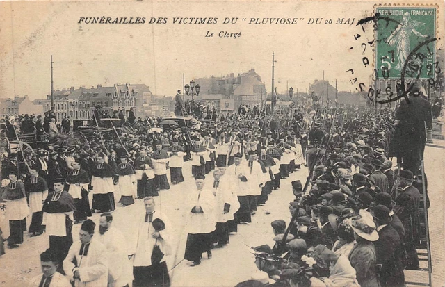 CPA 62 Funérailles Du Pluviôse Calais - Vue D'ensemble Des Cercueils - 1900