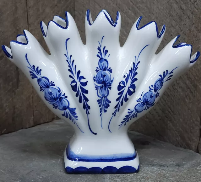 Vintage RCCL Jay Willfred Andrea By Sadek Hand-Painted Fan Finger Vase Portugal