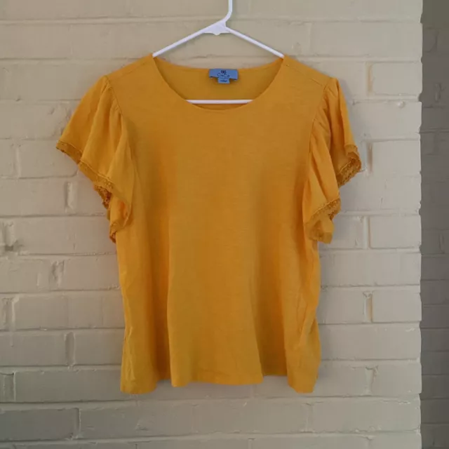 CeCe Flutter Sleeve Mustard Yellow and Gold Blouse with Lace Details Size Large