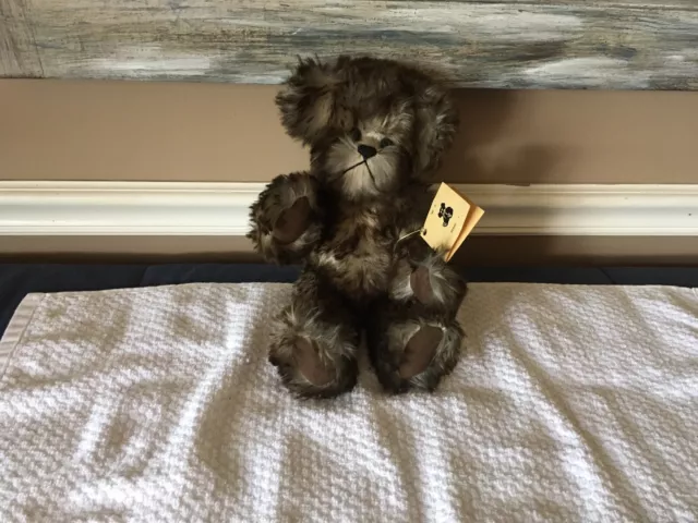 Hand Made Vintage 100% Mohair Bear Very Cute.