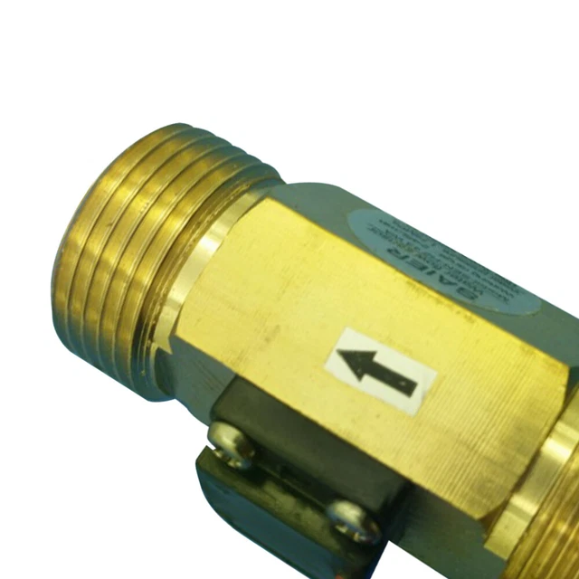 LIQUID WATER FLOW Sensor Switch Hall Effect Flowmeter Meter 245L/min