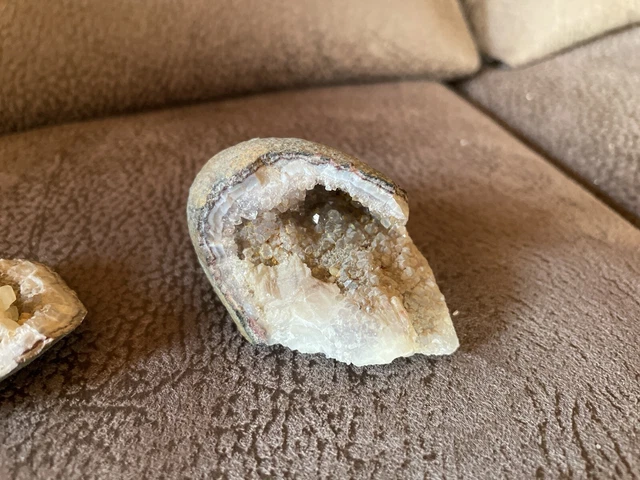 3 Kleine Druse Geode/Quarz/Druse/Kristallstein 3
