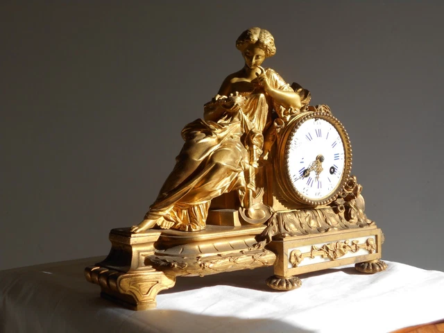 ANCIENNE PENDULE EN Bronze Doré .. 19me EUR 20,50 - PicClick FR
