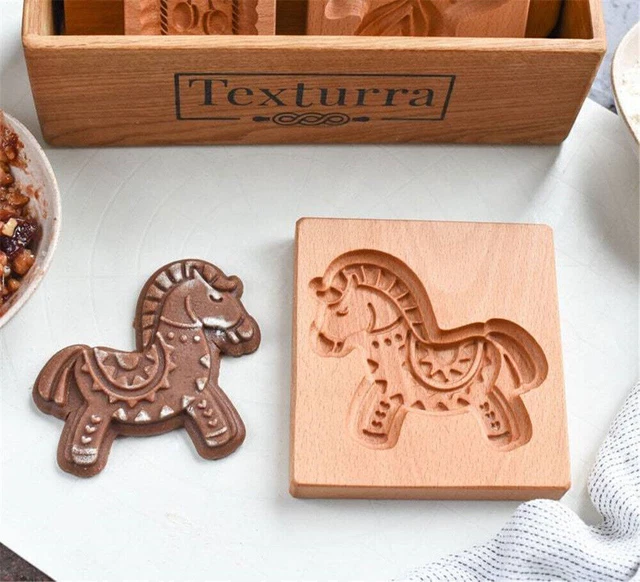 DIY Christmas Pumpkin Pine Cones Cookie Mold Kitchen Carved Gingerbread Mold