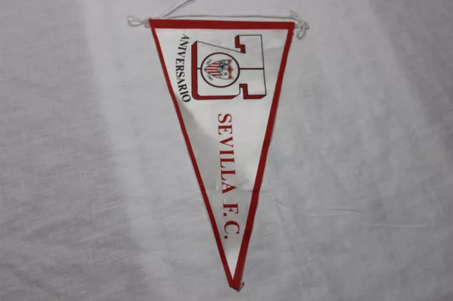 Banderin De Futbol Vintage 75 Aniversario Fundacion Del Sevilla F.c Pennant