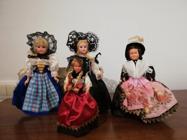 Poupée Folklorique Régionale – Grands Lots – Figurine Traditionnelle D'occasion