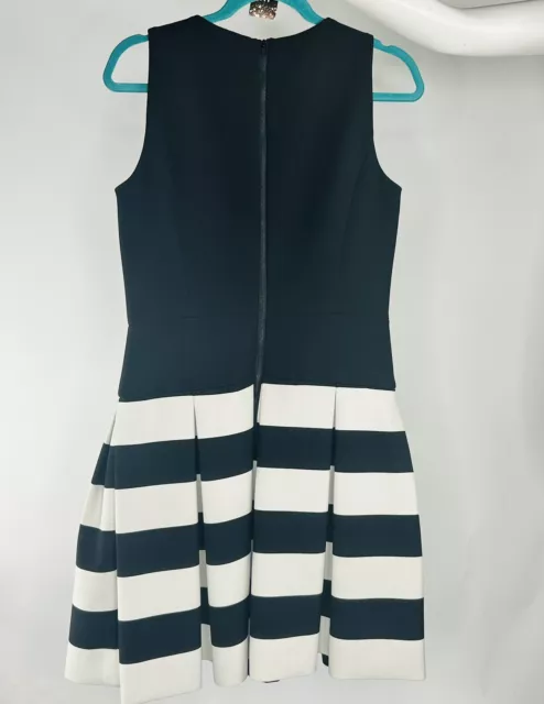 Milly Black & White Striped Vertical Optic Flare Dress, Size Medium -10 2