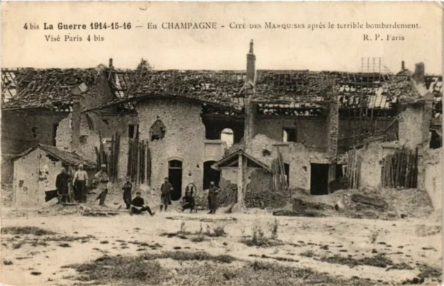 CPA AK Military in CHAMPAGNE - Cite des Marquises after the terrible (362530)