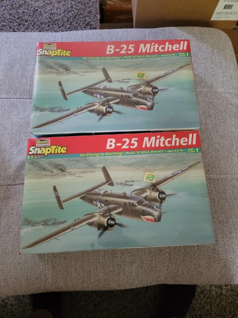 (2) SEALED VTG 1998 Monogram B-25 MITCHELL WWII BOMBER SnapTite 1:72 Model Kit (2) SEALED VTG 1998 Monogram B-25 MITCHELL WWII BOMBER SnapTite 1:72 Model Kit