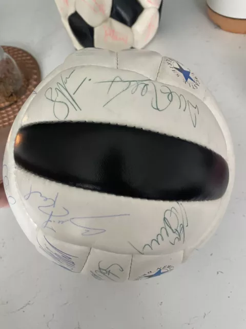 Newcastle United Signed Team Football Ball Breweries NUFC Ball: 2 3