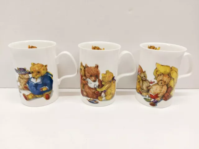 Roy Kirkham * Karen Buckley * 1992 Vintage Teddy Bears Fine Bone China Mug