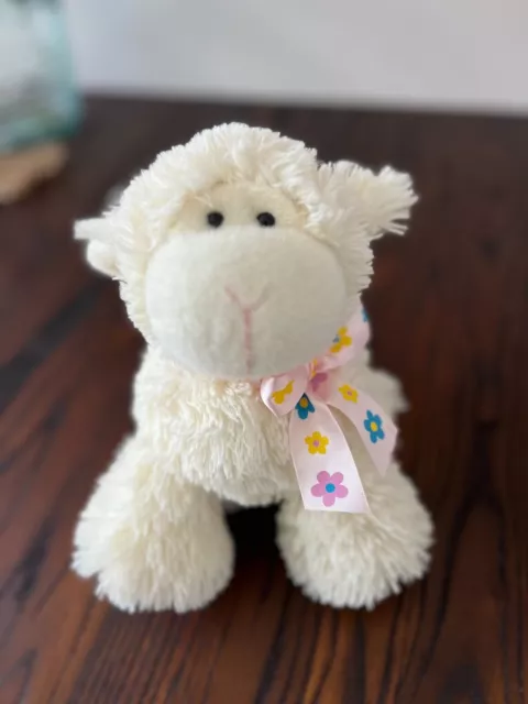 Kellytoy 9 in Lamb Plush