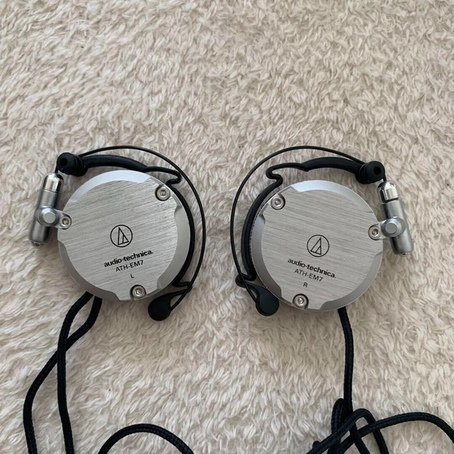 Persona 3 headphones discount