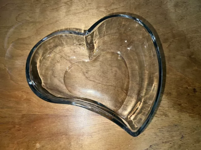 Clear Thick Glass Heart Shaped Trinket Dish Candy Bowl 7” Decor Romance