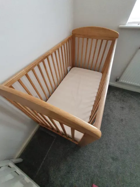 KIDDICARE COMPACT COT With Foam Cot Mattress 79.99 PicClick UK