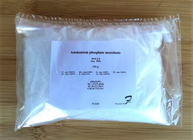 Ammonium dihydrogen phosphate (monoammonium, monobasic) - 99% p.a. powder