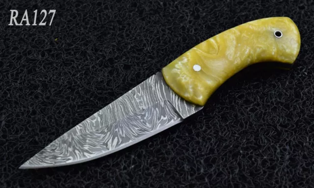 7.3" New Arrivel Custom Handmade Damascus Steel Hunting Skinner Knife Resin.