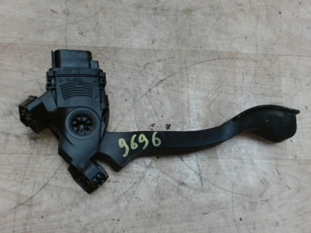 Pedalier d'accelerateur FORD TRANSIT CONNECT 1 PHASE 3 1.8 TDCI - /R:60228651