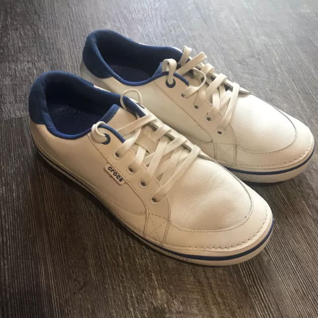 Crocs Golf Shoes Hank Haney Mens Size 9 White Blue Leather Athletic Spikeless