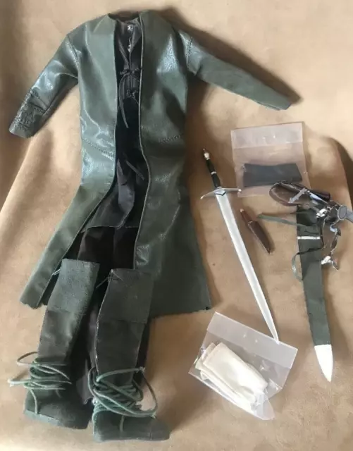 Tonner Lord of the Rings Strider Ranger of the North Outfit Only fits Matt