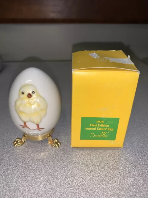 Vintage Goebel Annual Easter Egg 1st Edition 1978 Yellow Baby Chick Gold Stand 