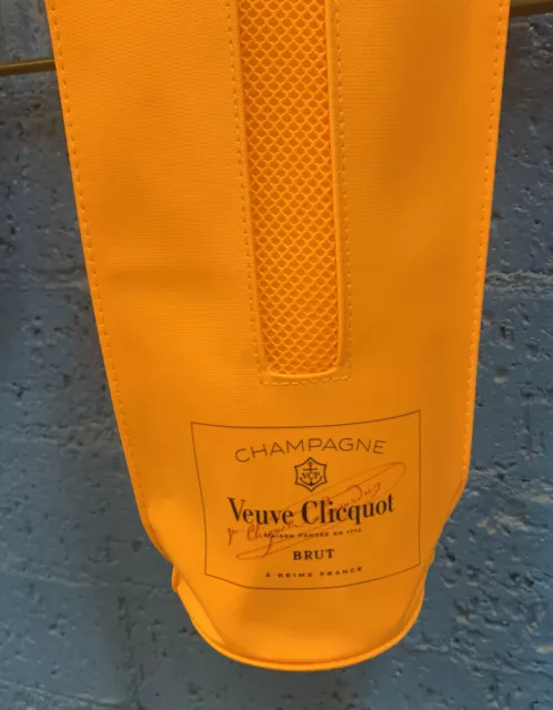 VEUVE CLICQUOT Champagne INSULATED Bottle Travel BAG Carry Case 3
