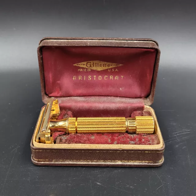 Vintage 1940's Gillette Gold Aristocrat DE TTO Safety Razor w/ Case