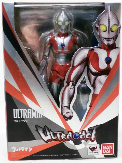 Bandai Ultra-Act Ultraman Figure Complete