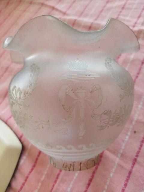 Globe De Lampe à Pétrole Ancien Baccarat Cristal - Tulipe Boule Fougère