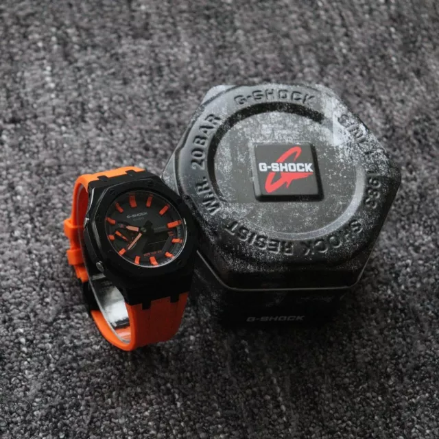 Montre Casio G-Shock Custom - GA-2100 - CASIOAK Black Orange - NEUF