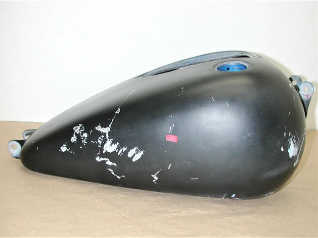 HARLEY DAVIDSON DYNA 2004 Low Rider OEM Motorcycle Fuel Gas Tank