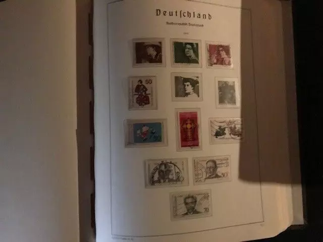 Leuchtturm Vordruckalbum BRD 1949 - 1982, teilweise mit Marken