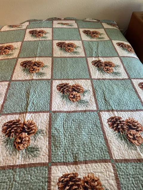 Vintage Reversible King Bedspread Pinecones Green Never Used 88 X 98 In Scallop