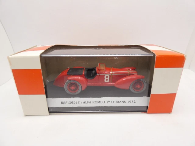 Alfa Romeo 8C #8 Winner Le Mans 1932 Sommer - Chinetti