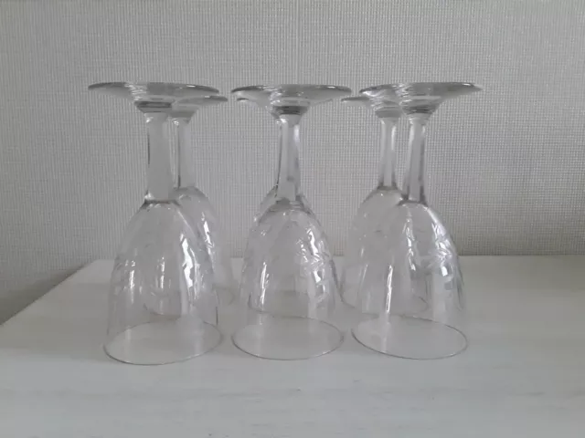 LOT de 6 BEAUX  VERRES en CRISTAL  TAILLÉ à  Vin Blanc, Apéritif ou Porto