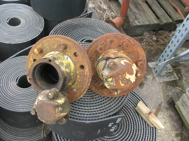 John Deere  Wheel Hubs