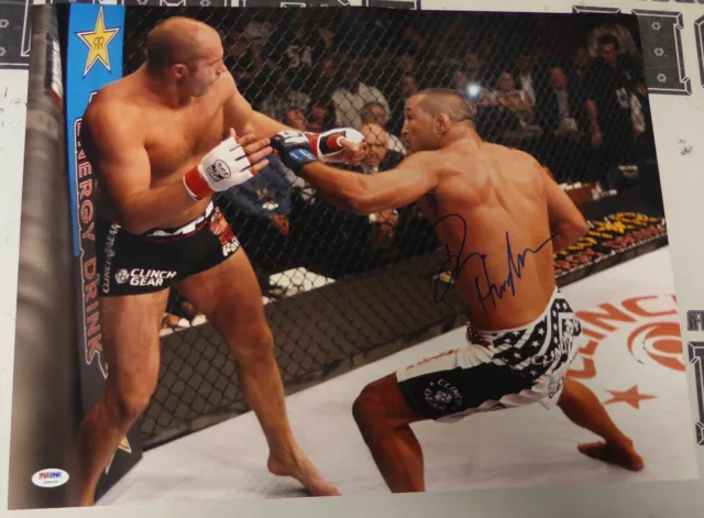 Dan Henderson Signed UFC 16x20 Photo PSA/DNA COA StrikeForce v Fedor Emelianenko