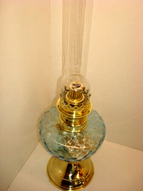LA BEAUTE ABSOLUE CETTE SUBLIME LAMPE à PÉTROLE TOTALEMENT RESTAUREE et NETTOYEE 3